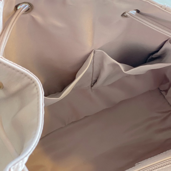URBAN ORIGINALS Vegan Leather Foxy Rose Pink Backpack - New With Tags
